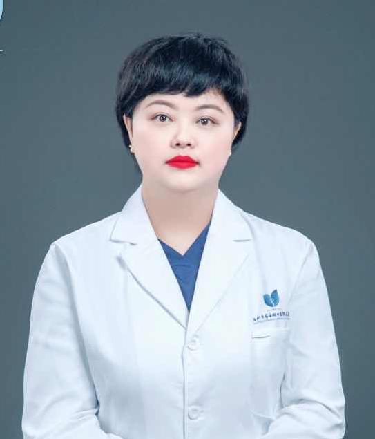 王玲